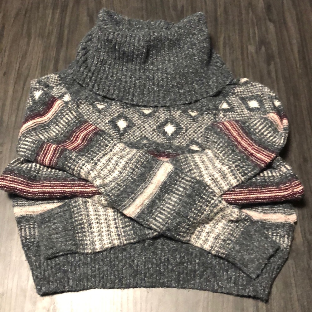 🌸Hollister Sweater🌷